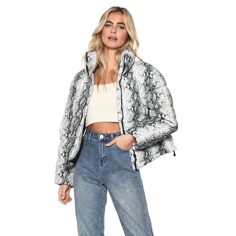 Glamorous Snakeskin Print Puffer Jacket Cropped‎ Bubble Coat Womens Small Heavy